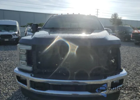 2018 Ford F250 Super Duty z USA, uszkodzony, nr VIN 1FT7W2BT0JEC04947